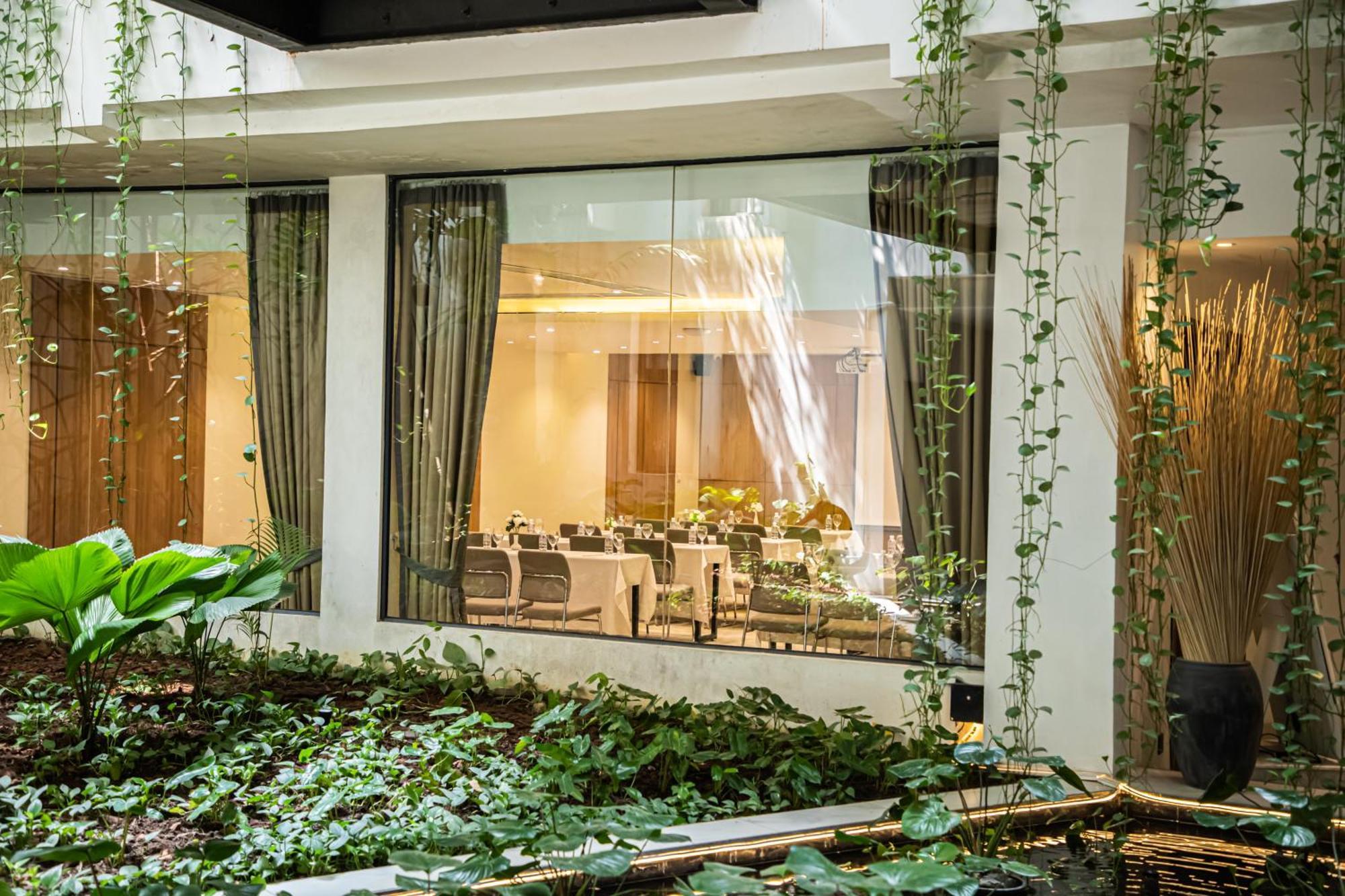 Baitong Hotel & Resort Phnom Penh Dış mekan fotoğraf