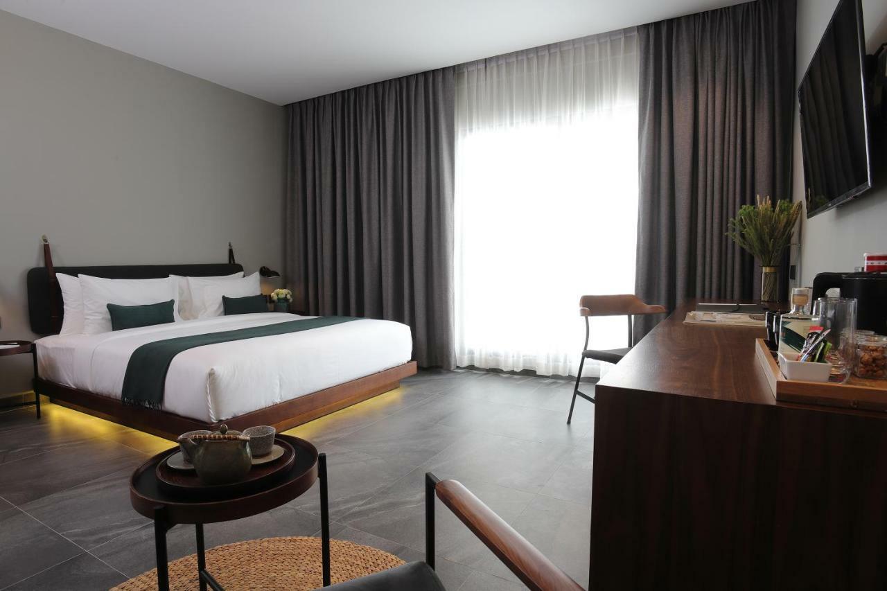 Baitong Hotel & Resort Phnom Penh Dış mekan fotoğraf