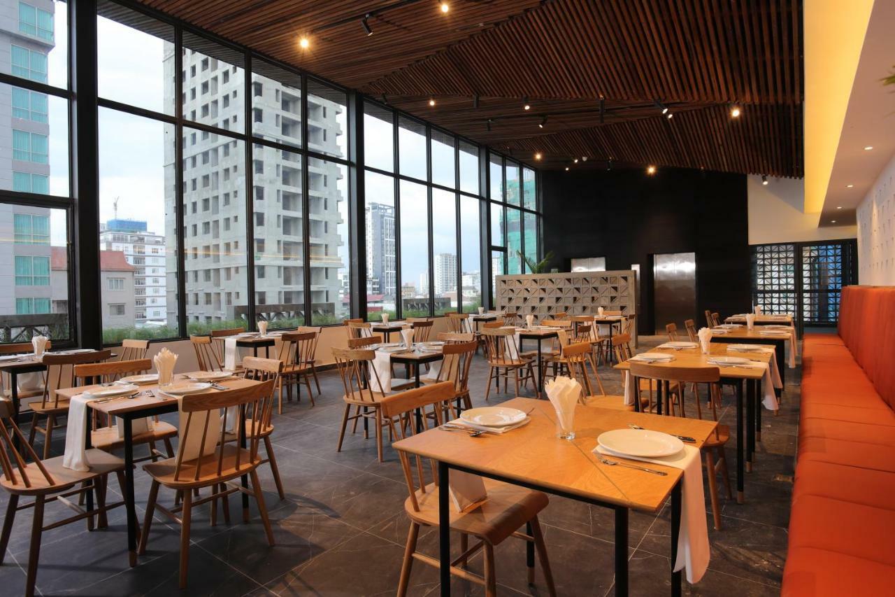 Baitong Hotel & Resort Phnom Penh Dış mekan fotoğraf