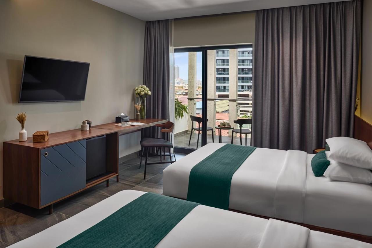 Baitong Hotel & Resort Phnom Penh Dış mekan fotoğraf
